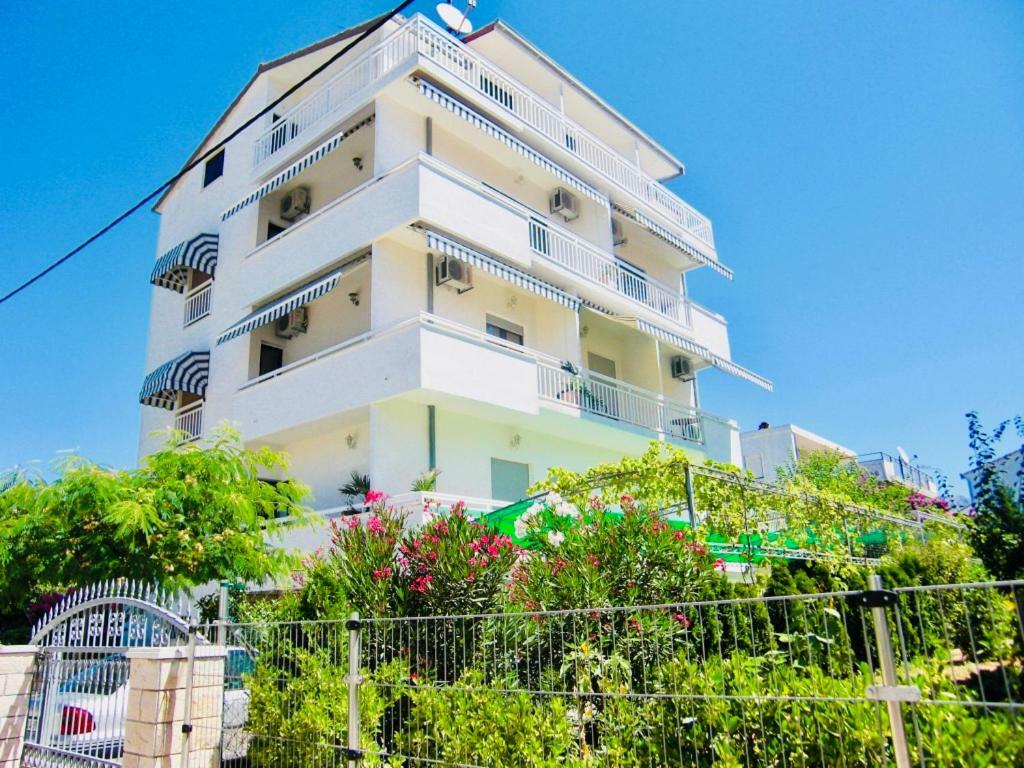 Apartments Ruza คาชเตลา ภายนอก รูปภาพ
